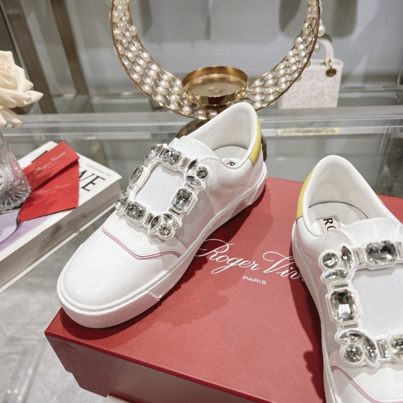 Roger Vivier Casual Shoes